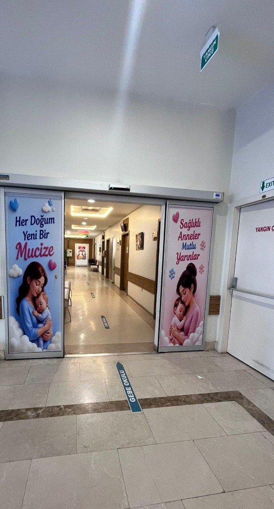 Gebe Okulu Girişi
